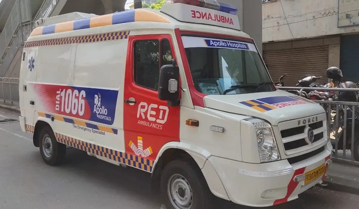 Ambulance in Bilaspur | RED Ambulance partners with Apollo Hospital Bilaspur for Ambulance Services | Call : 1800-121-911-911