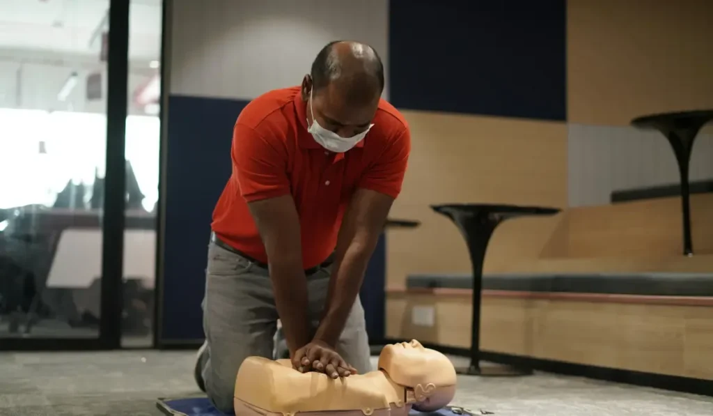 Why Every Business Needs BLS Training for Employees?